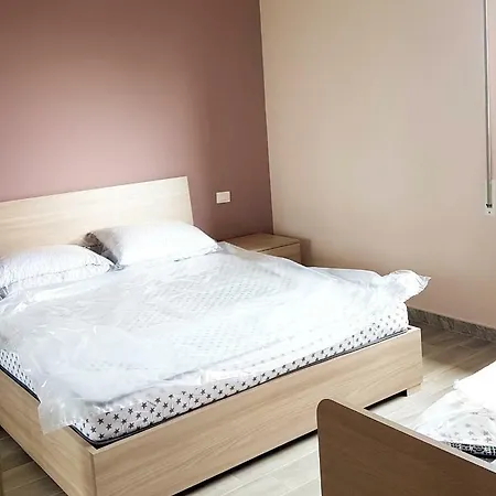 Apt. 7 - Dei Pini * Ameglia